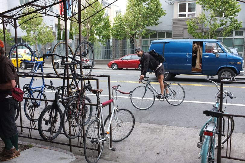 Nikon D7000 AF-S DX Nikkor 35mm f/1.8G